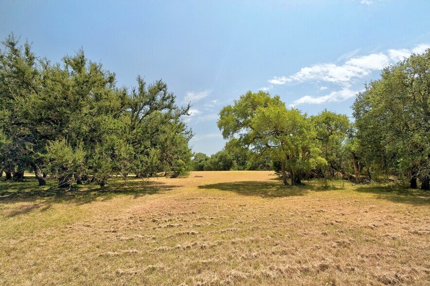 More Photos Of 5916 Hwy 290 West, Dripping Springs Light Manufacturing For Sale