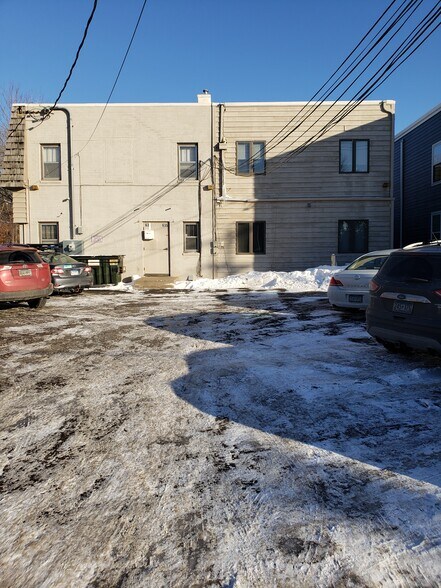 More Photos Of 635 Cleveland Ave S, Saint Paul Medical For Sale