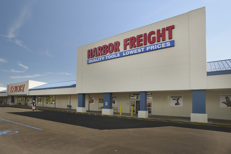 More Photos Of 6465-6515 Brockport-Spencerport Rd, Brockport Freestanding For Lease