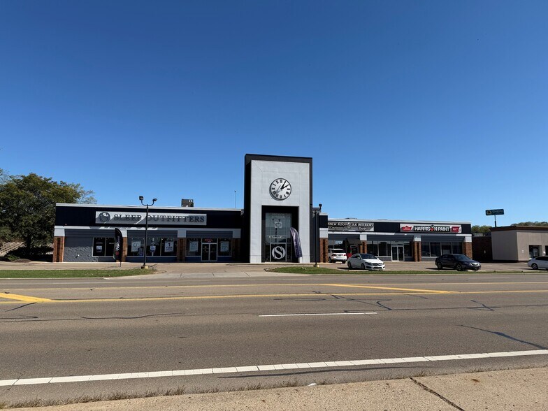More Photos Of 5158 Whipple Ave NW, Canton General Retail For Lease