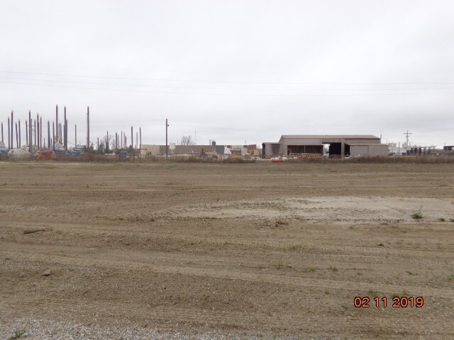 More Photos Of 4703 S Lewis St, New Iberia Warehouse For Lease