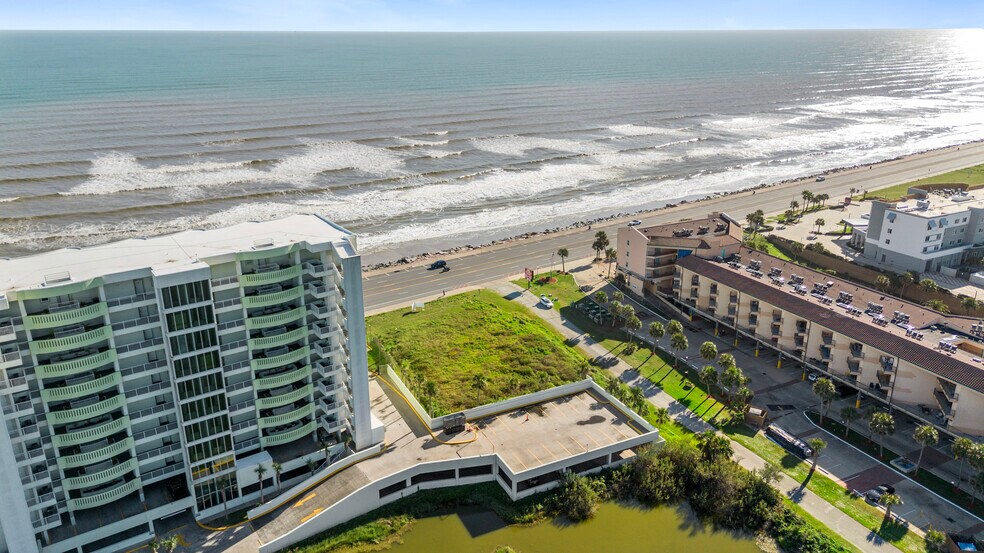 More Photos Of 9510 Seawall Blvd, Galveston Land For Sale
