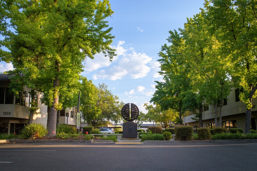 Primary Photo Of 1321 Howe Ave, Sacramento Unknown For Lease