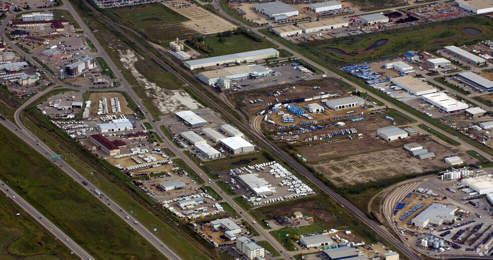 More Photos Of 7609 Sparrow Dr, Leduc Warehouse For Sale