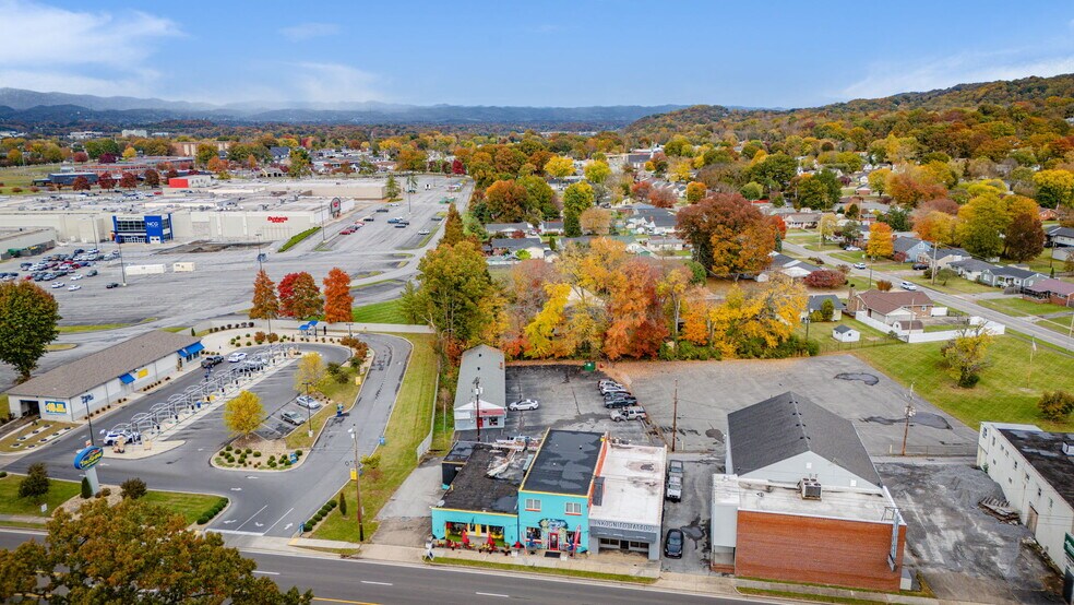 More Photos Of , Kingsport General Retail For Sale