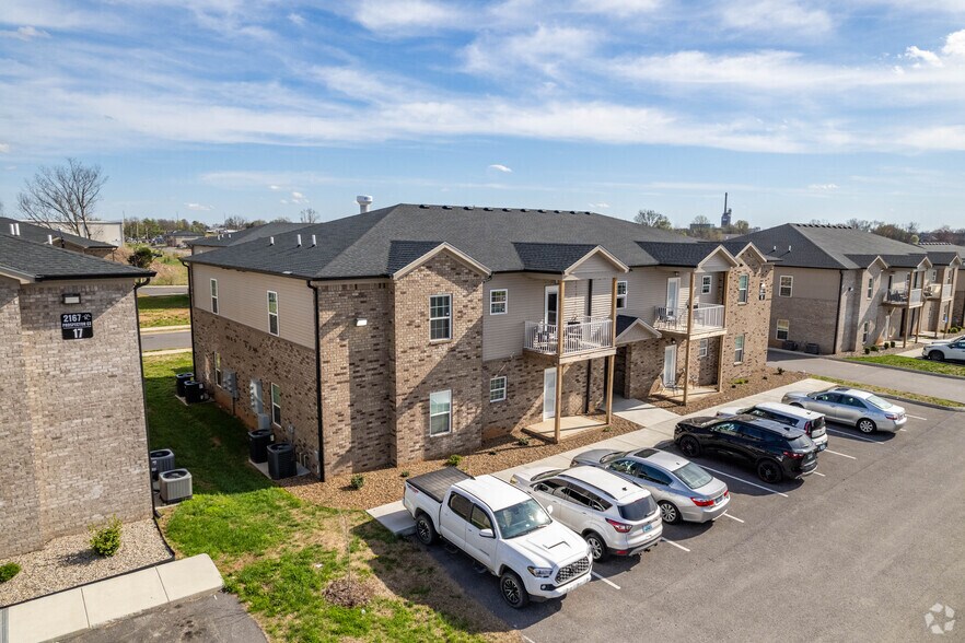 More Photos Of 2146 Prospector Ct, Bowling Green Apartments For Sale