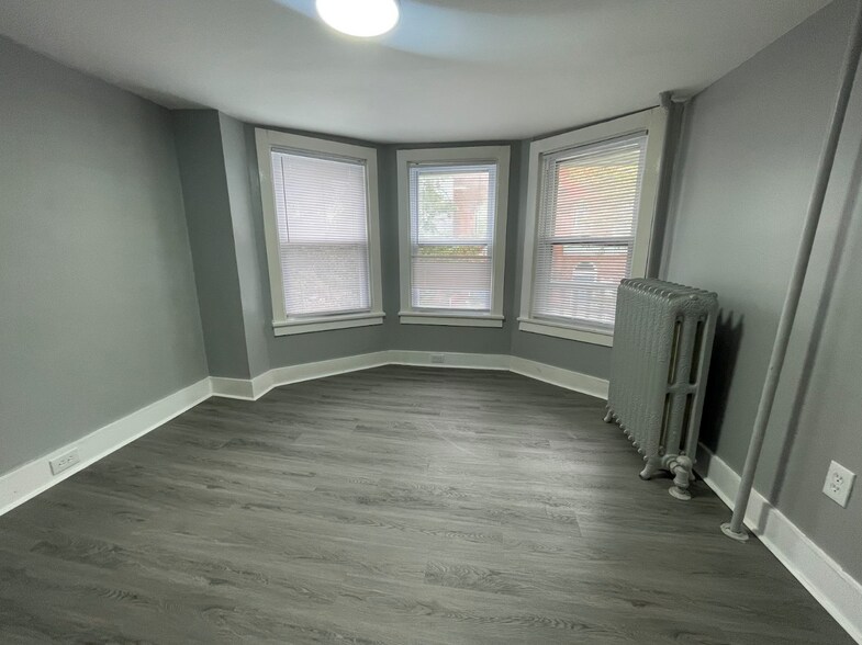 More Photos Of 600 N West St, Wilmington Apartments For Sale