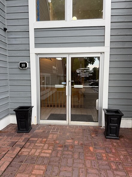 More Photos Of 12-16 Westwoods Dr, Liberty Office For Sale