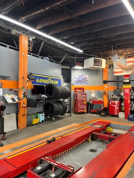 More Photos Of 807-821 E 24TH EAST 24TH St, Paterson Industrial For Sale