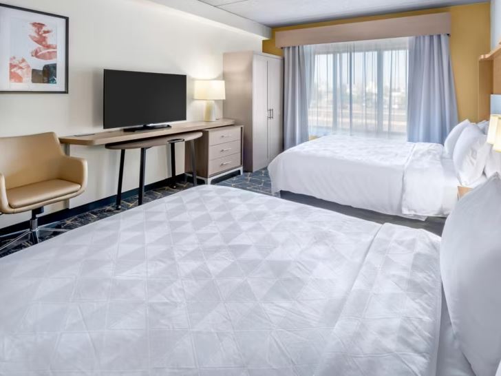 More Photos Of 1000 Imperial Ave, Rothschild Hotel For Sale