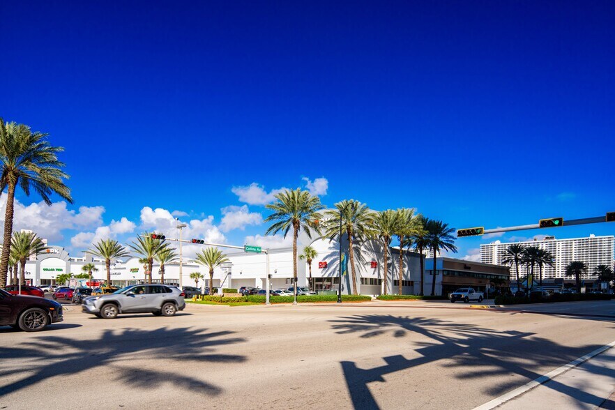 More Photos Of 16850 Collins Ave, Sunny Isles Beach Unknown For Lease