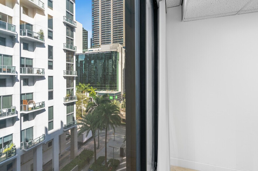 More Photos Of 1110 Brickell Ave, Miami Office Residential For Sale
