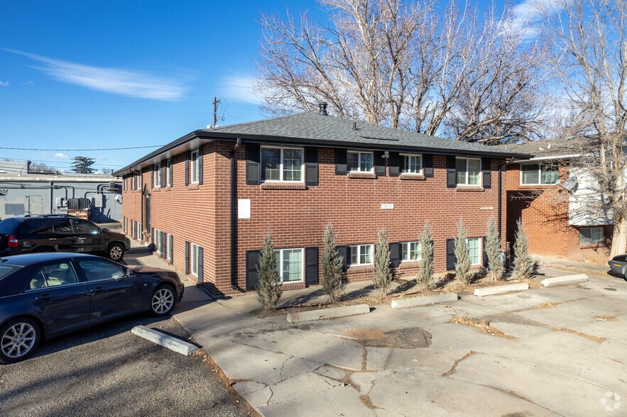 More Photos Of 1637 Kimbark St, Longmont Apartments For Sale