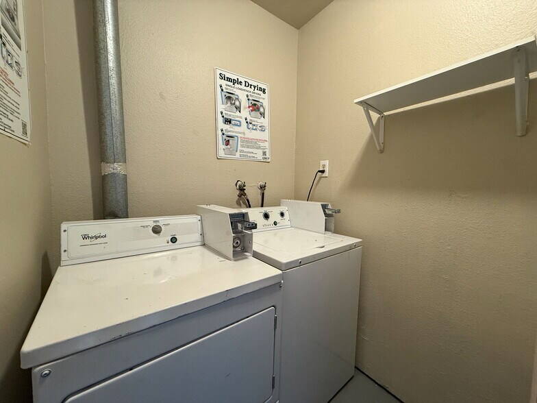 More Photos Of 3332 Chandler St, Tacoma Apartments For Sale