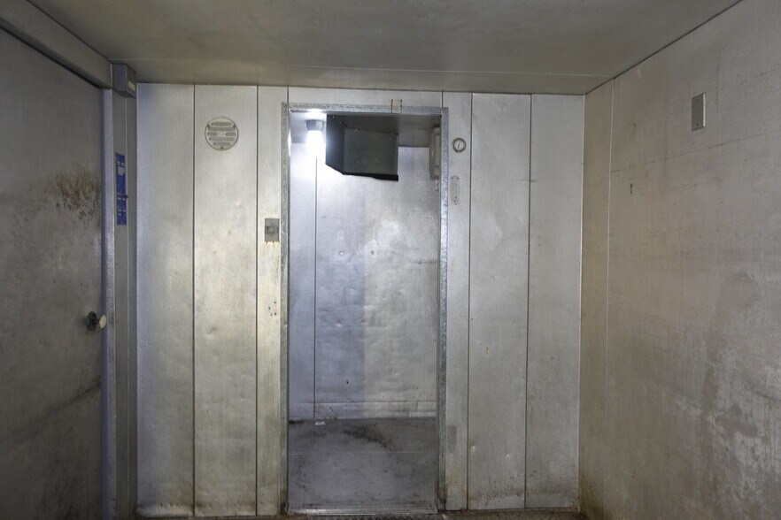 More Photos Of 1555 E Main St, Galesburg Fast Food For Lease