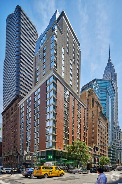 More Photos Of 128 E 45th St, New York Hotel For Lease