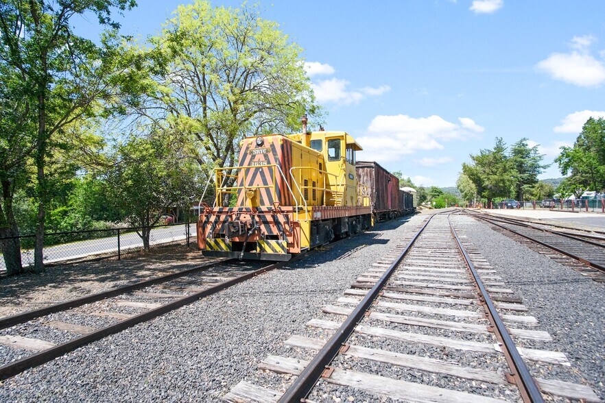 More Photos Of 18723 Main St, Jamestown General Retail For Sale