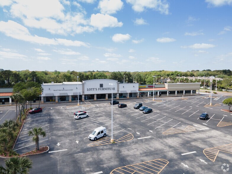 More Photos Of 2138 Sadler Rd, Fernandina Beach Unknown For Lease