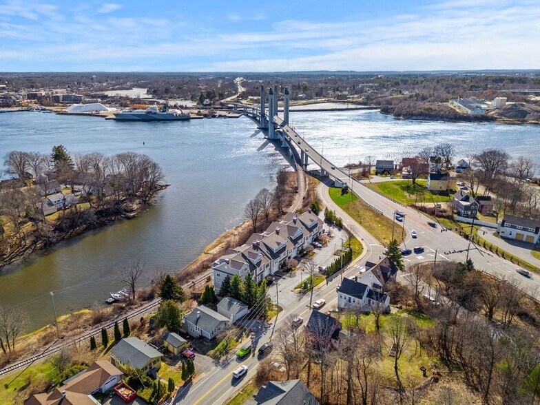 More Photos Of 19 Bridge St, Kittery Coworking Space