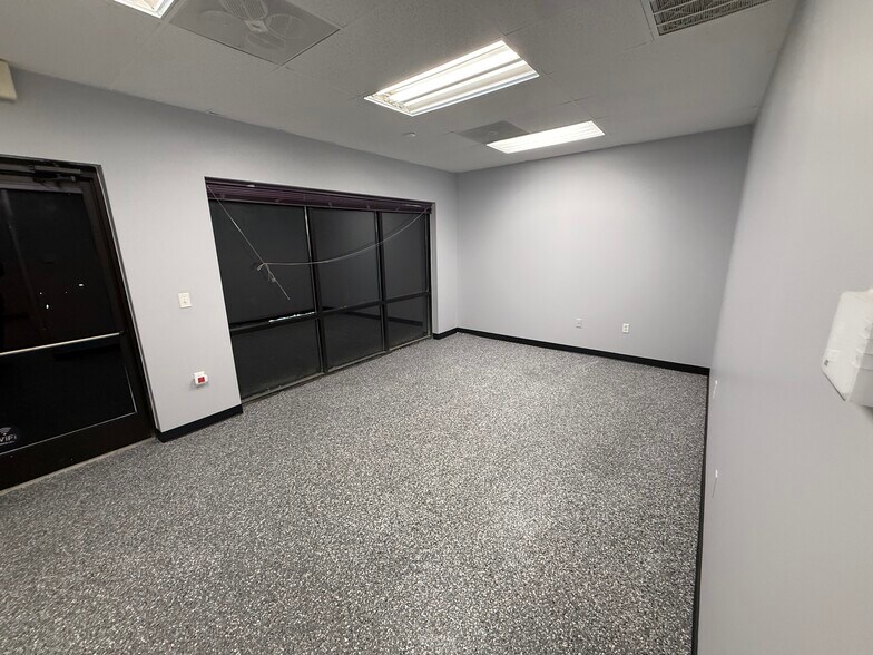 More Photos Of 1129 Corporation Pky, Raleigh Showroom For Sale