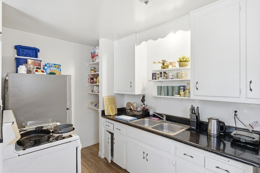 More Photos Of 1185 Georgia St, Imperial Beach Multifamily For Sale