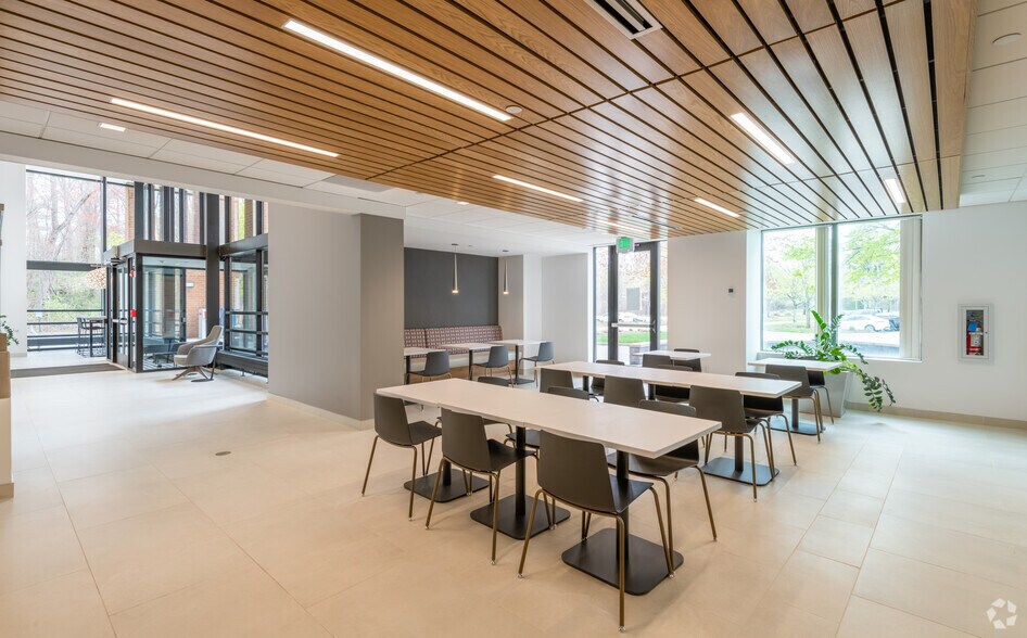 More Photos Of 70 Blanchard Rd, Burlington Office For Lease