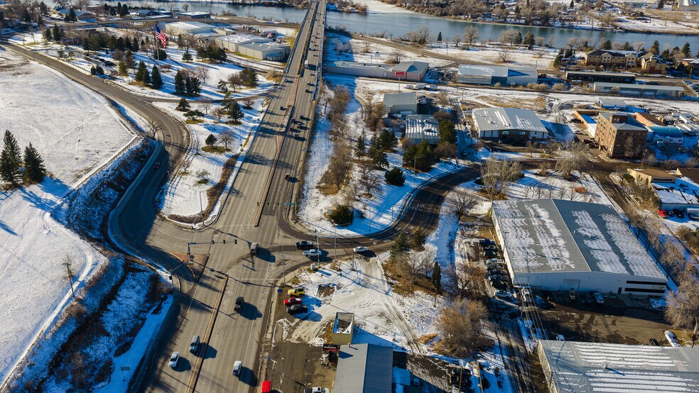 More Photos Of 301 10th Avenue, Great Falls Land For Sale