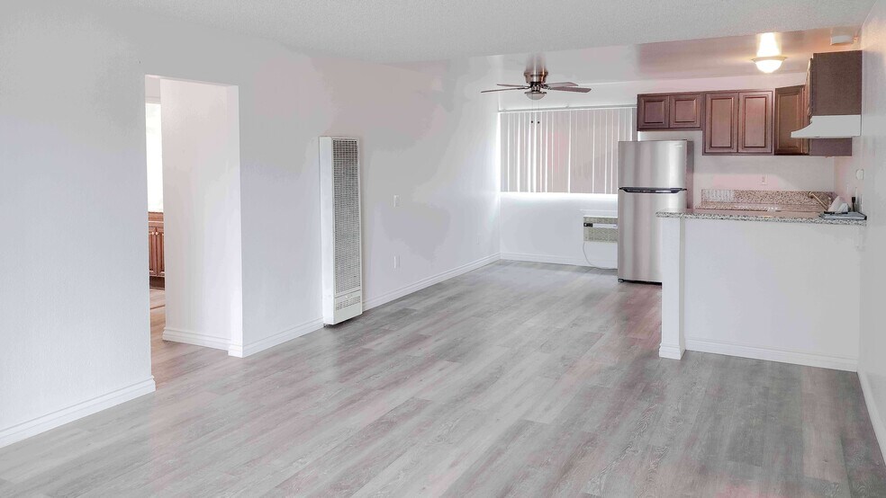 More Photos Of 1718 Crofton Ln, Escondido Multifamily For Sale