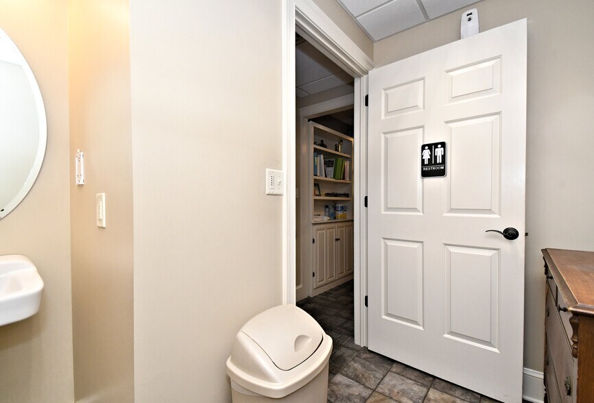 More Photos Of 206 N Main St, Souderton Freestanding For Sale