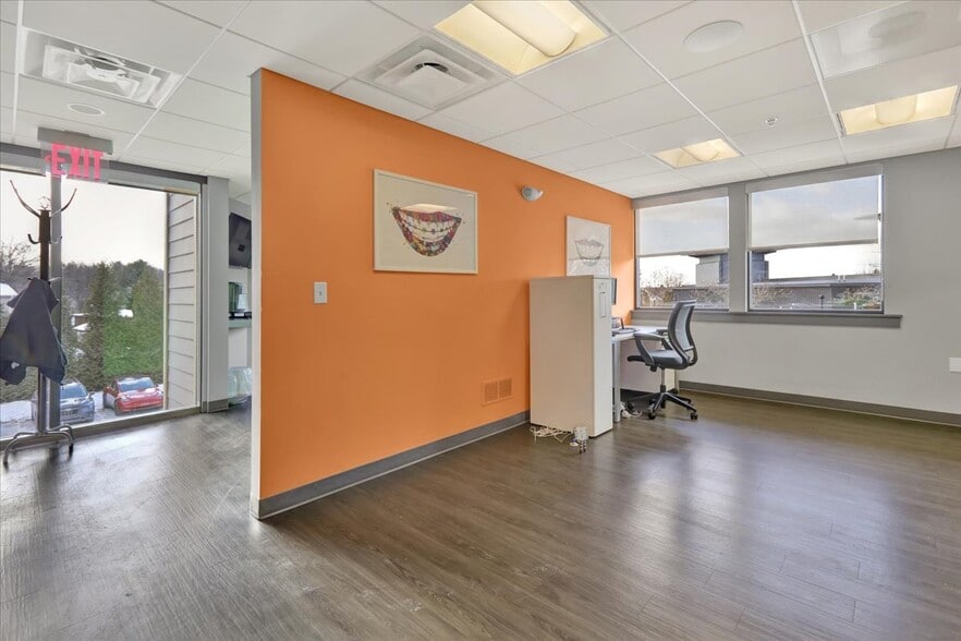 More Photos Of 2228 State Hill Rd, Reading Medical For Lease