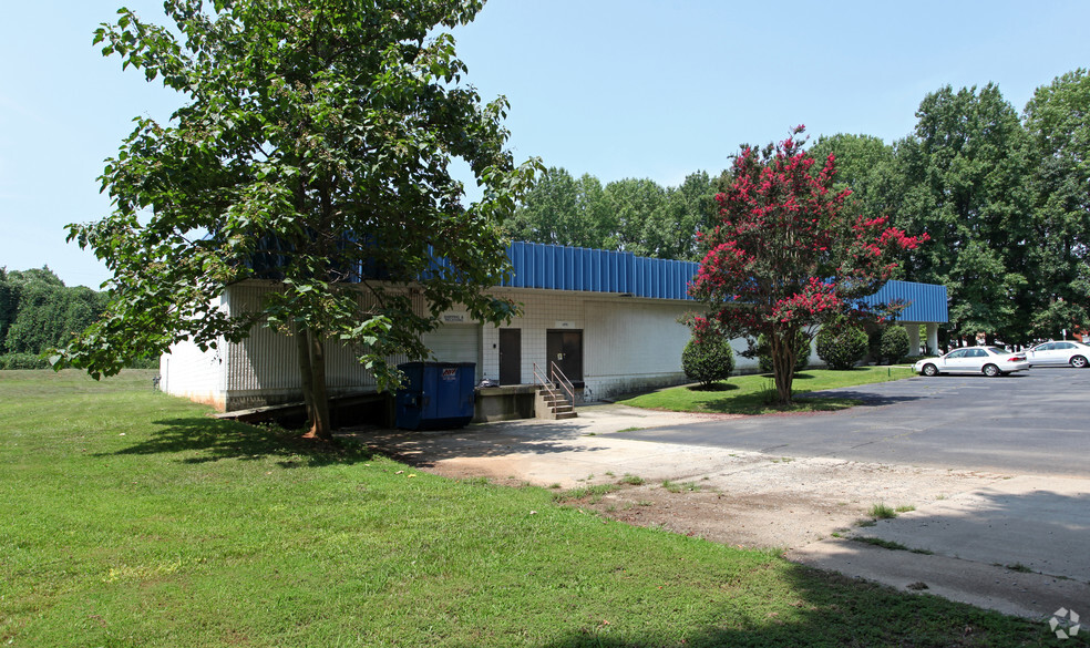 Primary Photo Of 6100 Orr Rd, Charlotte Warehouse For Lease