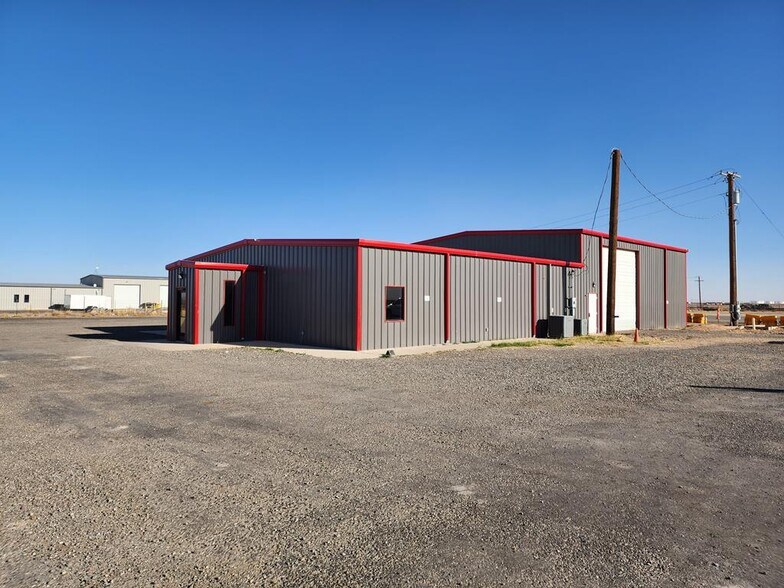 Primary Photo Of 23 County Rd 424, Pecos Warehouse For Lease