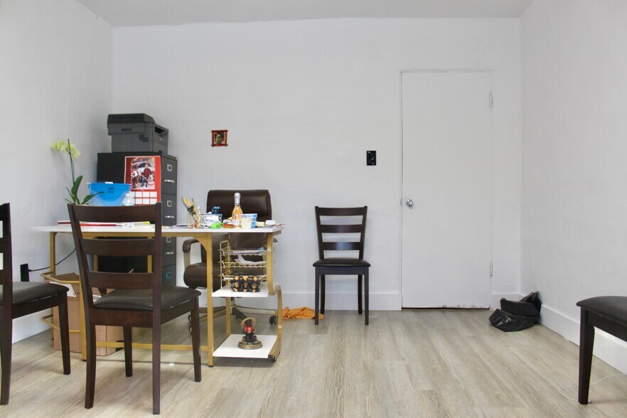 More Photos Of 221 E 9th St, Hialeah Office Residential For Sale