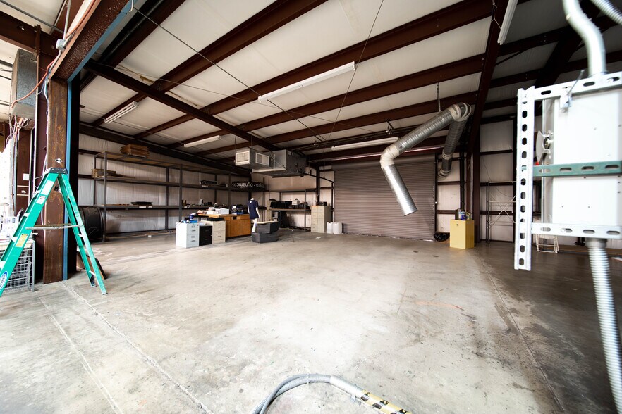 More Photos Of 2100 E Stan Schlueter Loop, Killeen Storefront Retail Office For Lease