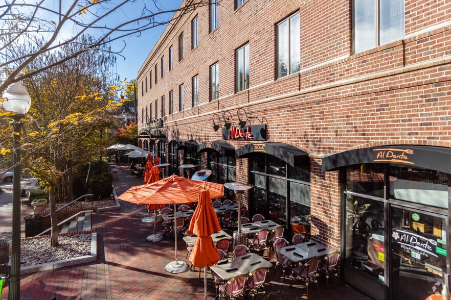 More Photos Of 3201 New Mexico Ave NW, Washington Office For Lease