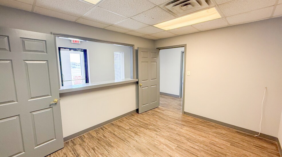 More Photos Of 3611 E State Highway 158, Midland Unknown For Lease