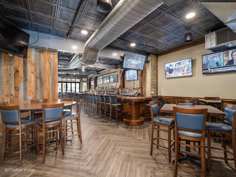 More Photos Of 250 Center St, Grayslake Storefront Retail Residential For Sale