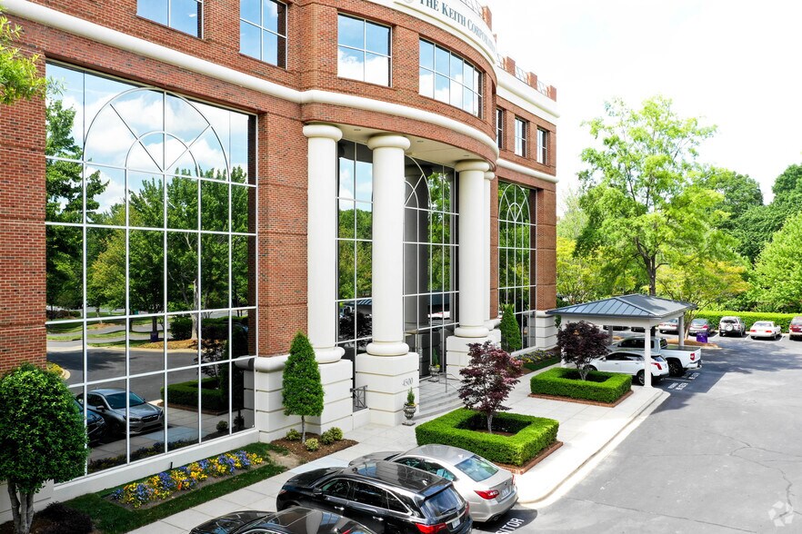 More Photos Of 4500 Cameron Valley Pky, Charlotte Office For Lease