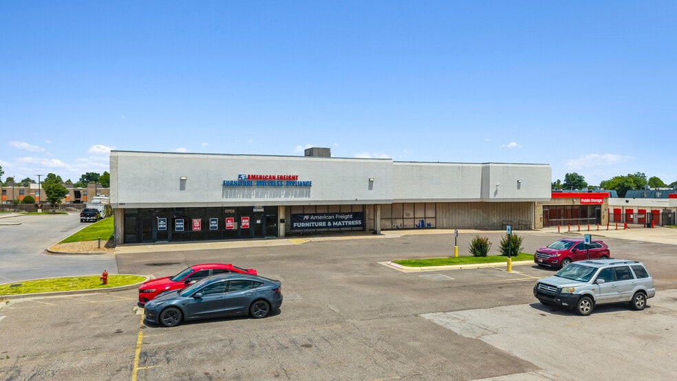 More Photos Of 2825 I-240 Service Road, Oklahoma City Storefront For Sale