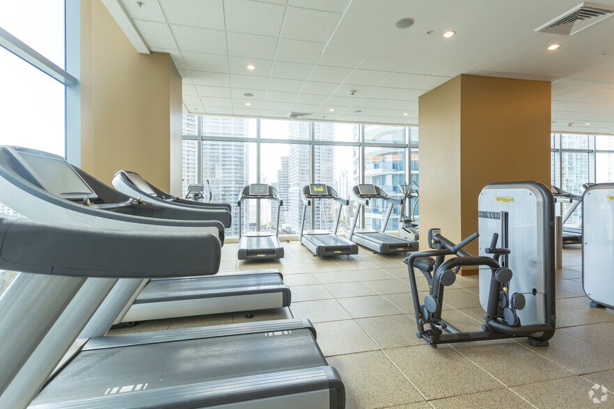 More Photos Of 333 SE 2nd Ave, Miami Coworking Space