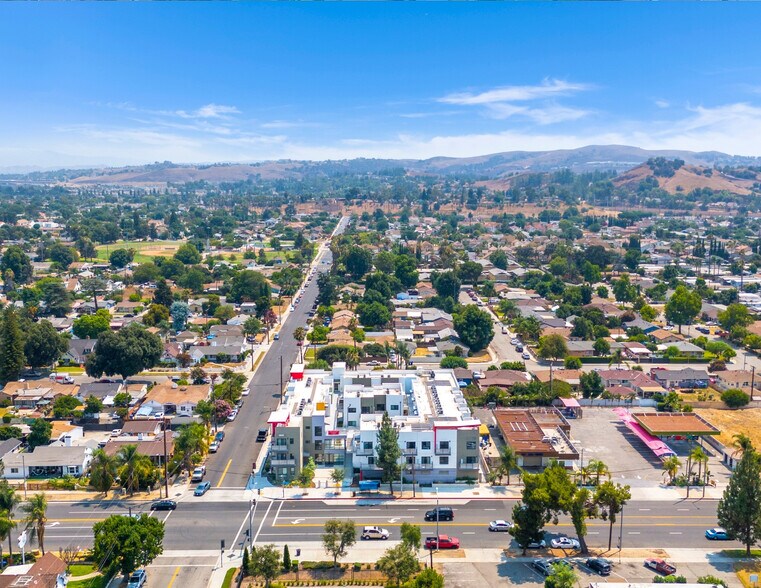 More Photos Of 1300 W Mission Blvd, Pomona Apartments For Sale