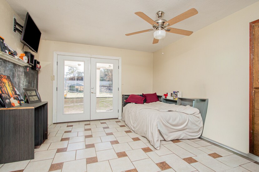 More Photos Of 18501 County Road 3131, Gladewater Multifamily For Sale