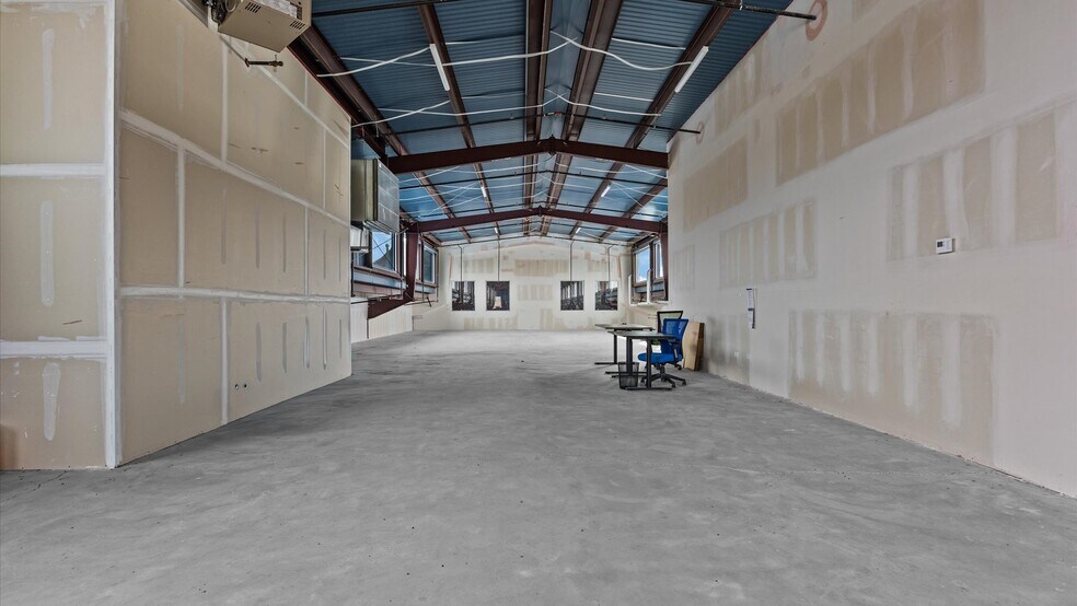 More Photos Of 584 County Road 331, Silt Distribution For Sale