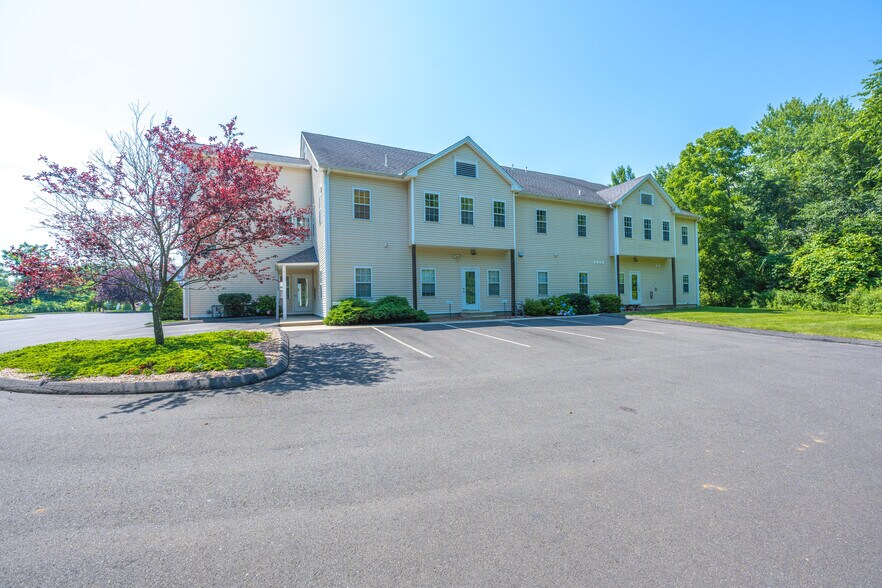 More Photos Of 5 Durham Rd, Guilford Medical For Sale