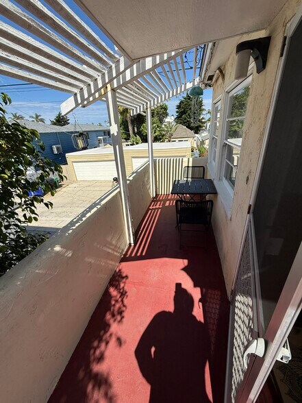 More Photos Of 440-446 Bonair St, La Jolla Apartments For Sale