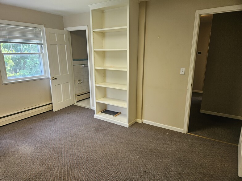 More Photos Of 170 Scotch Rd, Ewing Office For Sale