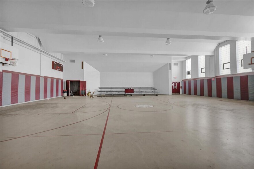 More Photos Of 301 Heffner St, Minersville Specialty For Sale