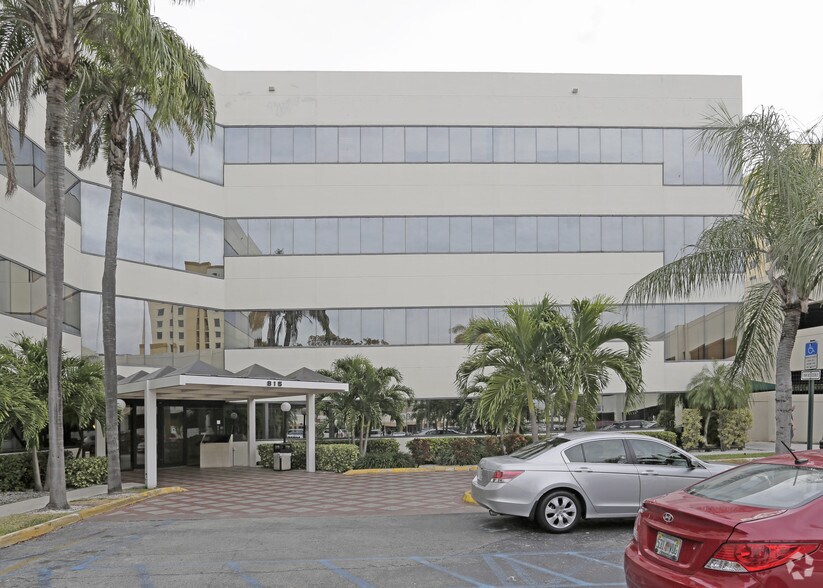 More Photos Of 815 NW 57th Ave, Miami Office For Lease
