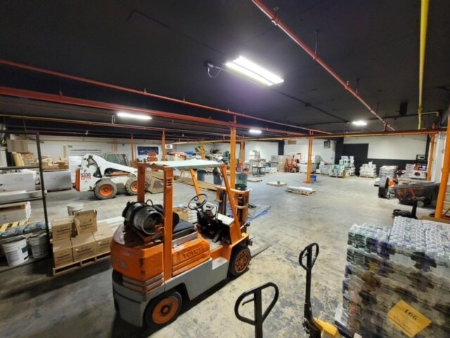 More Photos Of 201-211 Ann St, Newburgh Warehouse For Sale