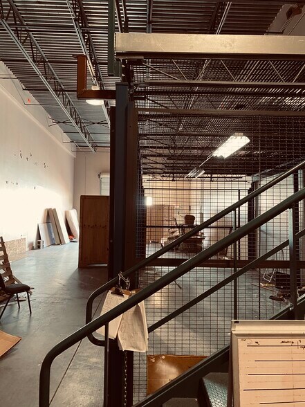 More Photos Of 2405 W Princeton St, Orlando Warehouse For Sale